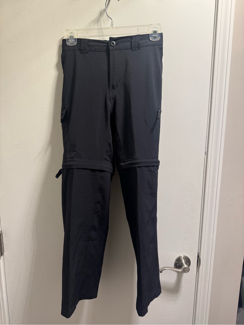 *Magellan Outdoors Black Convertible Cargo Pants